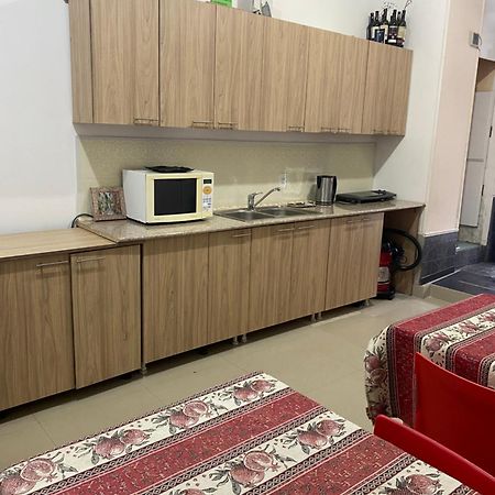Lind Guest House B&B Giumri Zewnętrze zdjęcie