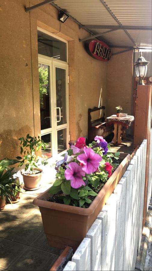 Lind Guest House B&B Giumri Zewnętrze zdjęcie