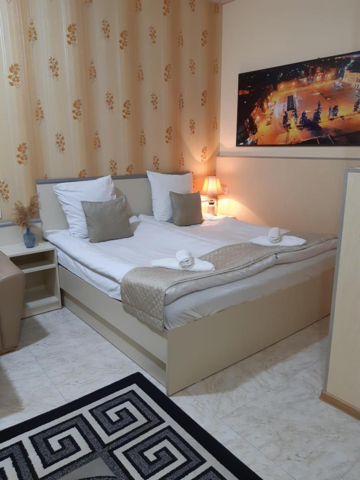 Lind Guest House B&B Giumri Zewnętrze zdjęcie